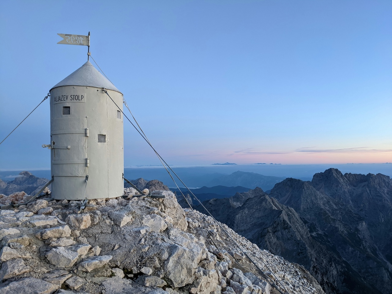 Konec skoraj 12.000 let dolge zgodbe: Slovenija izgubila enega svojih naravnih simbolov