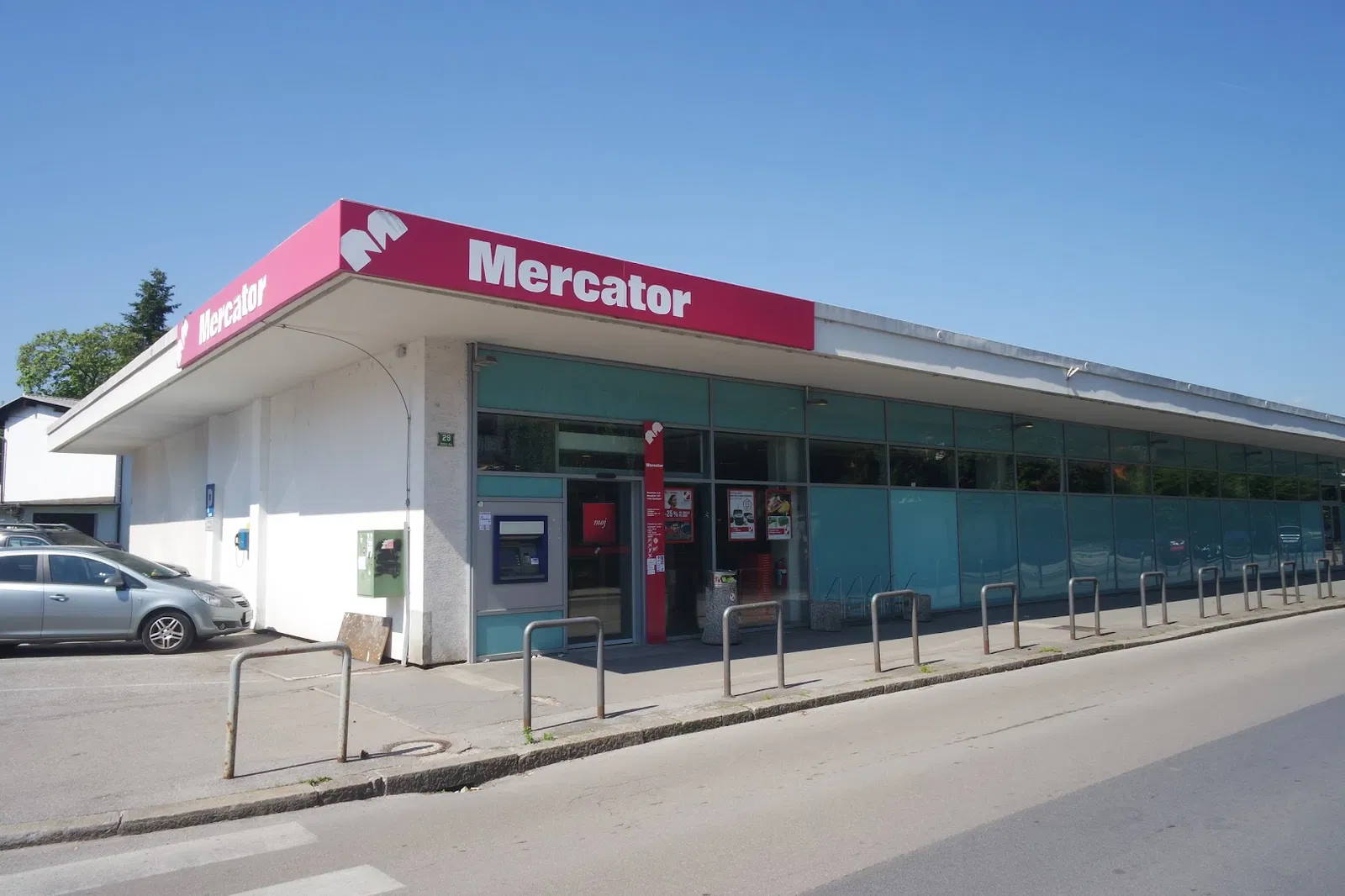 Slabe novice za Mercator? Pojavila se je nenavadna zahteva