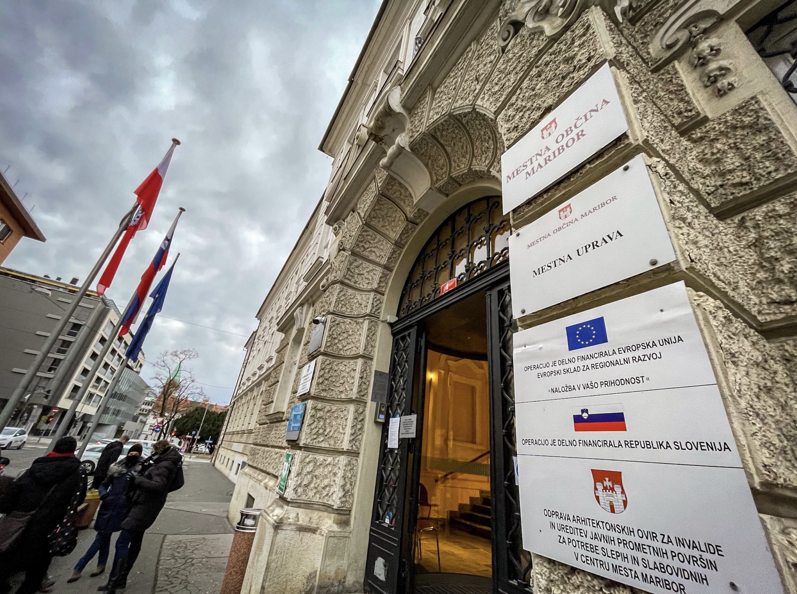 Po sklepu župana odhaja Mestna občina Maribor na kolektivni dopust