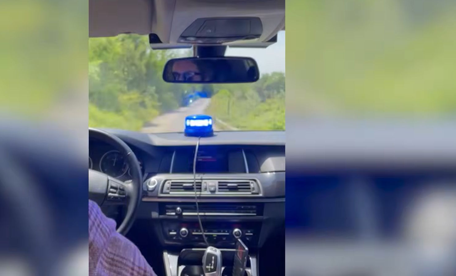 Luka Mesec o posnetku z modrimi lučmi: »To je posnetek s poroke mojega brata«