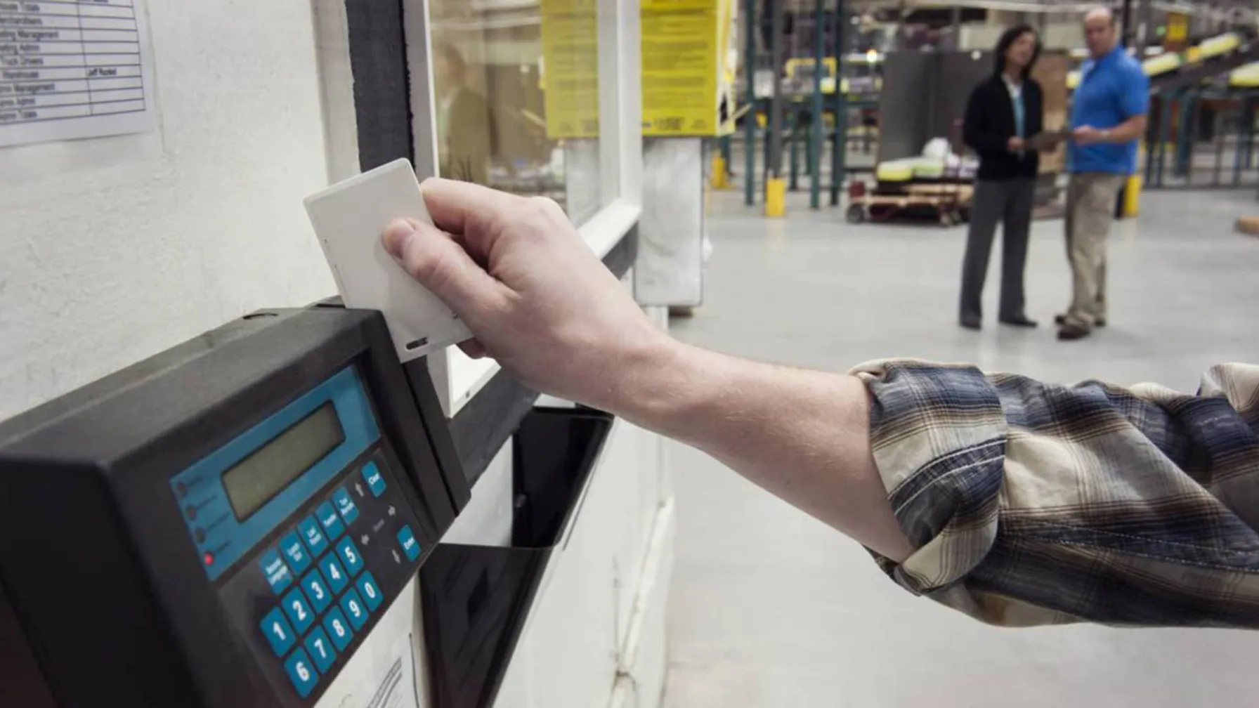 Nadurno delo ostaja podcenjeno, pojavljajo se zahteve po višjem plačilu