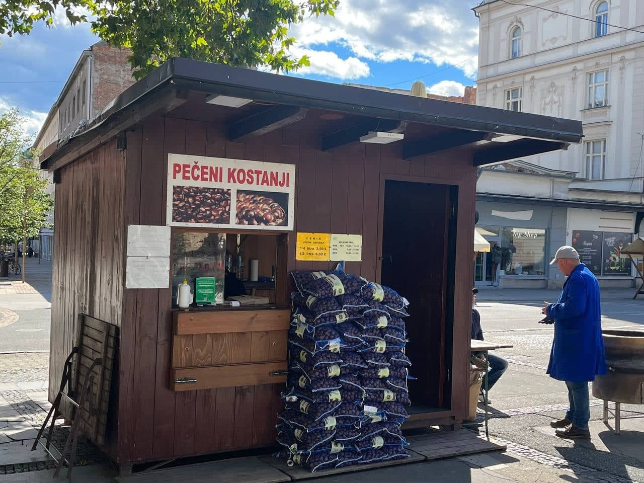 Toliko boste v Mariboru odšteli za merico kostanja