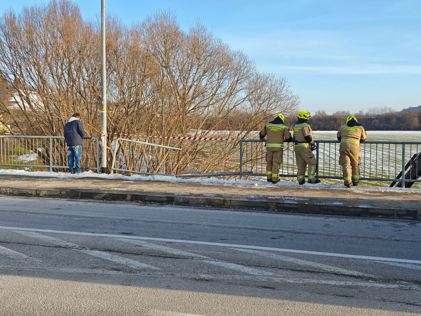 Črn začetek leta na območju PU Maribor: Ena žrtev na cesti, dva pijana voznika pridržana
