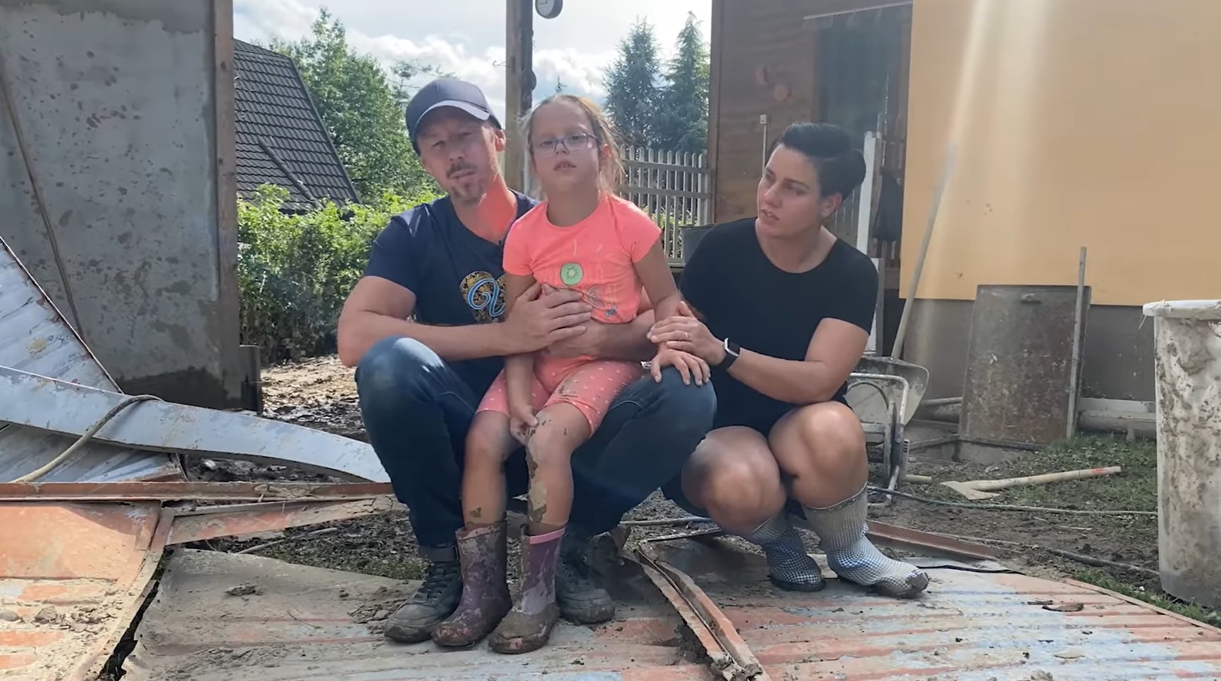 VIDEO: Doma za neozdravljivo bolno Nikito ni več, prosijo za pomoč