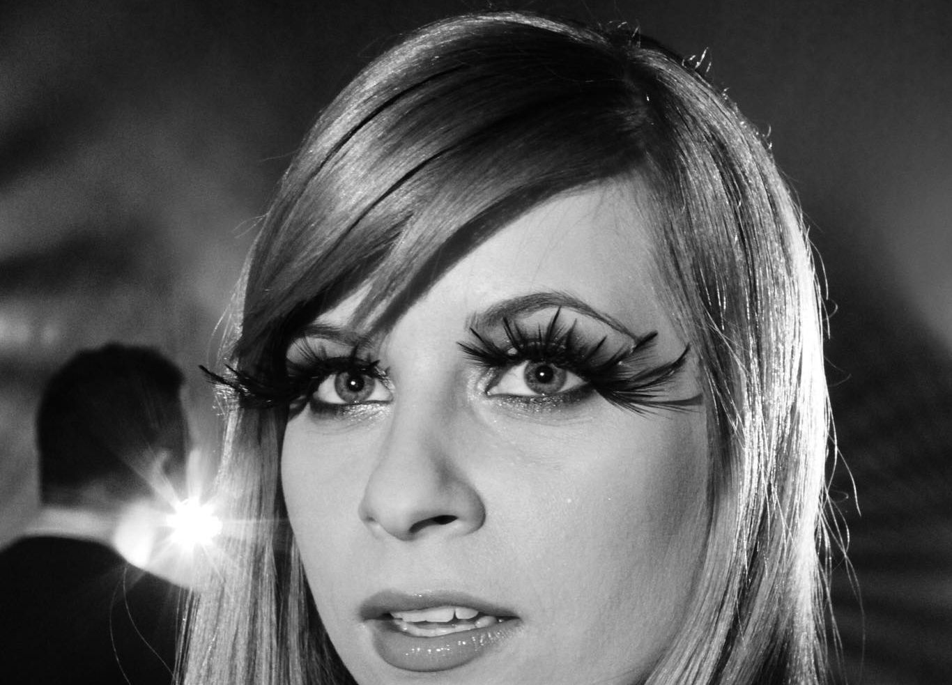 Prezgodnje slovo: Umrla je 40-letna pevka iz skupine The Hangover Ladies