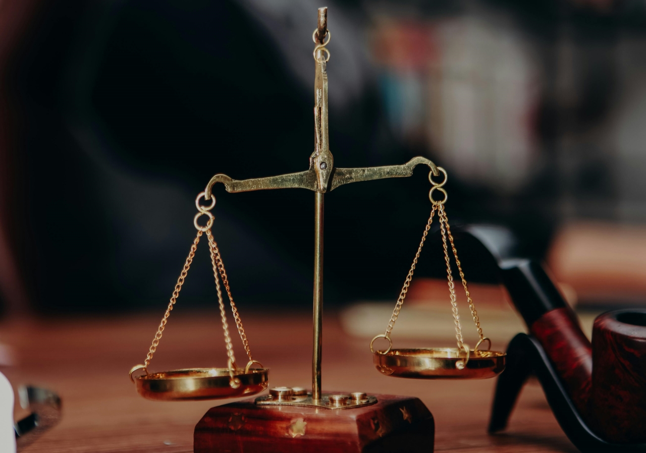 Dober ali slab odvetnik? Poziv za vzpostavitev javne evidence o uspešnosti odvetnikov