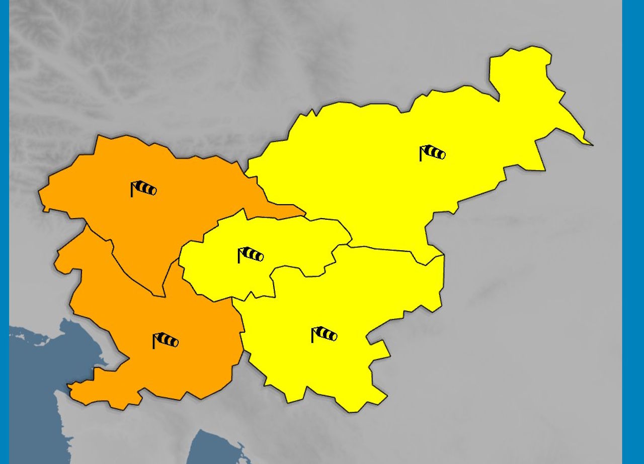 Prihaja nov val uničujočega vetra, izdano rumeno opozorilo