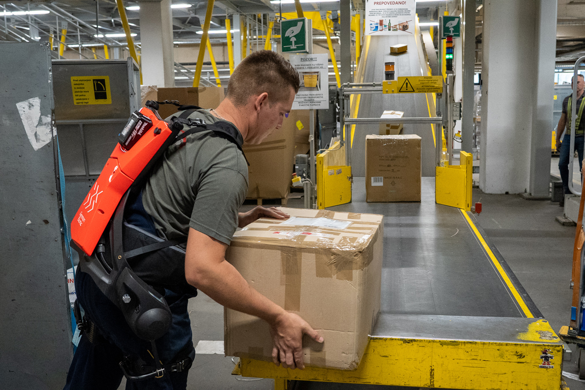 Pisma v Sloveniji izginjajo iz leta v leto