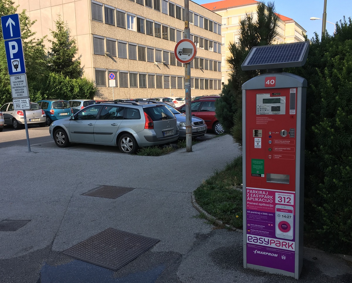 Mariborski policisti prijeli 20-letnika, ki je plenil parkomate