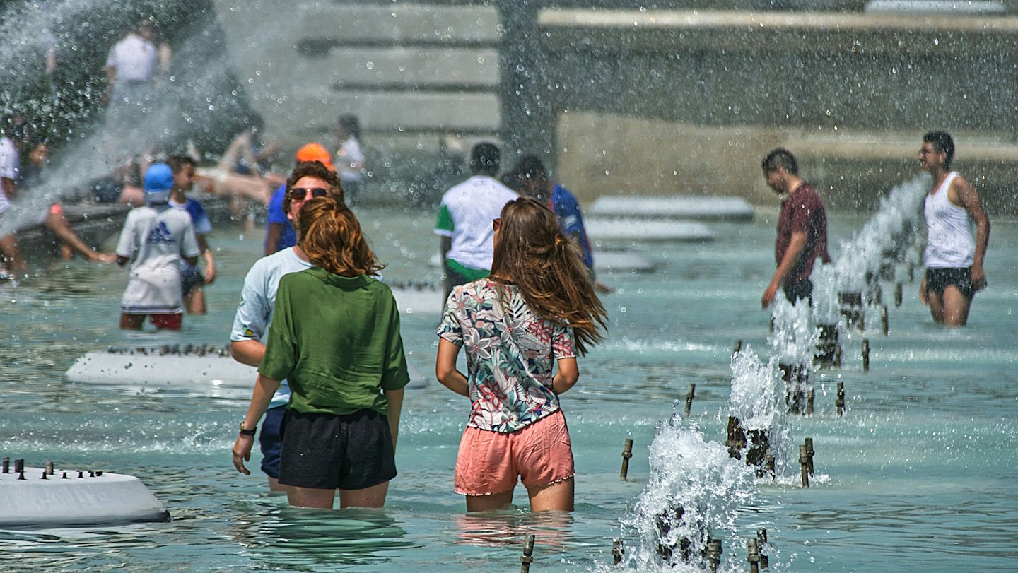 Po Evropi znova temperature preko 40°C, kako pa bo pri nas?