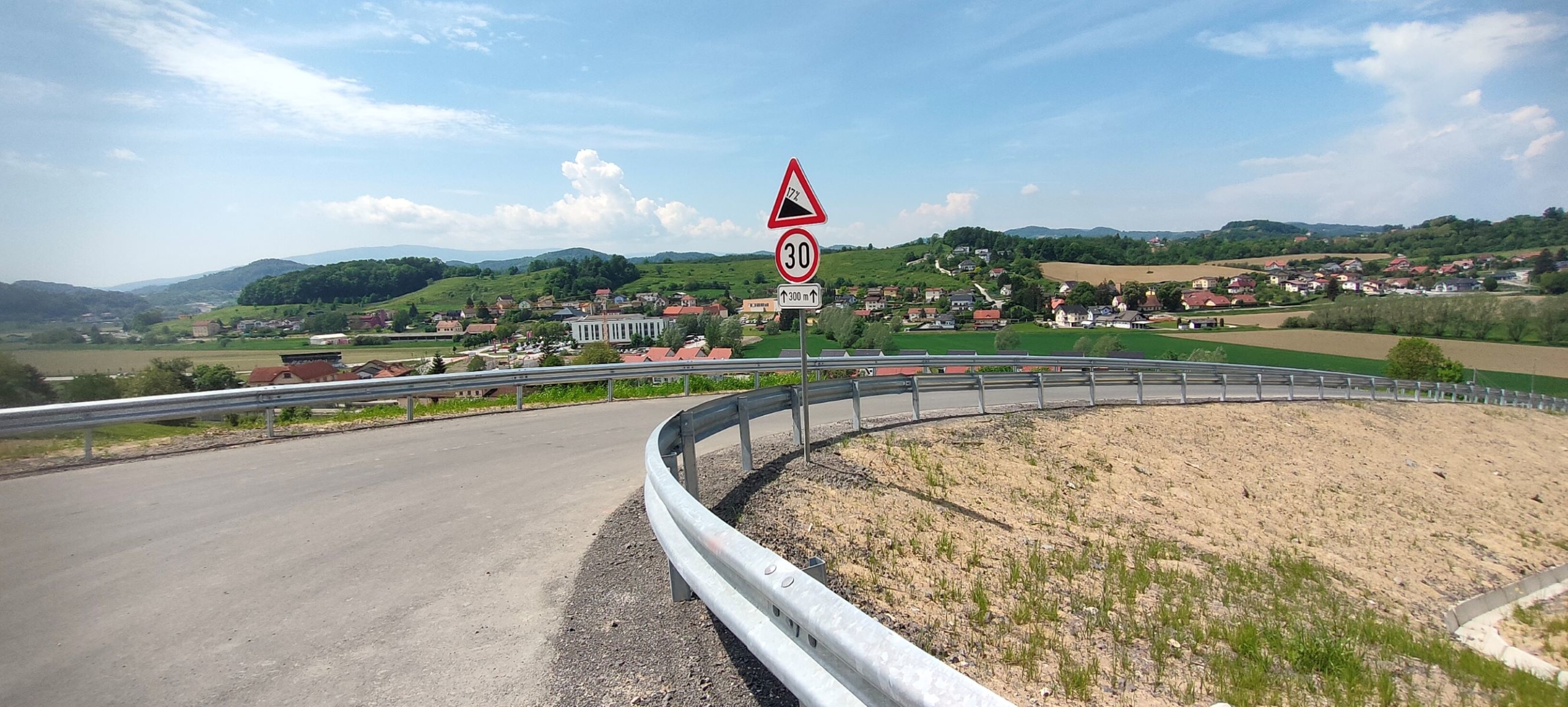 FOTO: Cesta Pesnica-Jarenina se ureja po odsekih, takšni so nadaljnji načrti