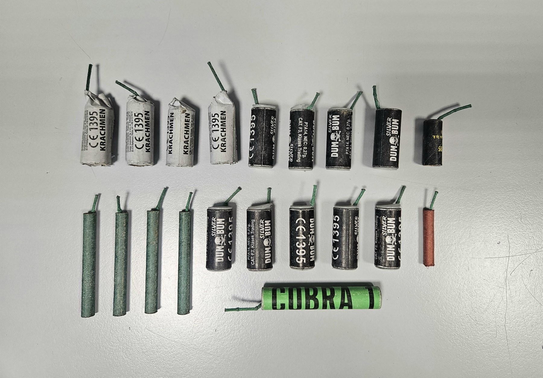 Policisti se sprašujejo: Starši, ali vam je resnično vseeno za svoje otroke?