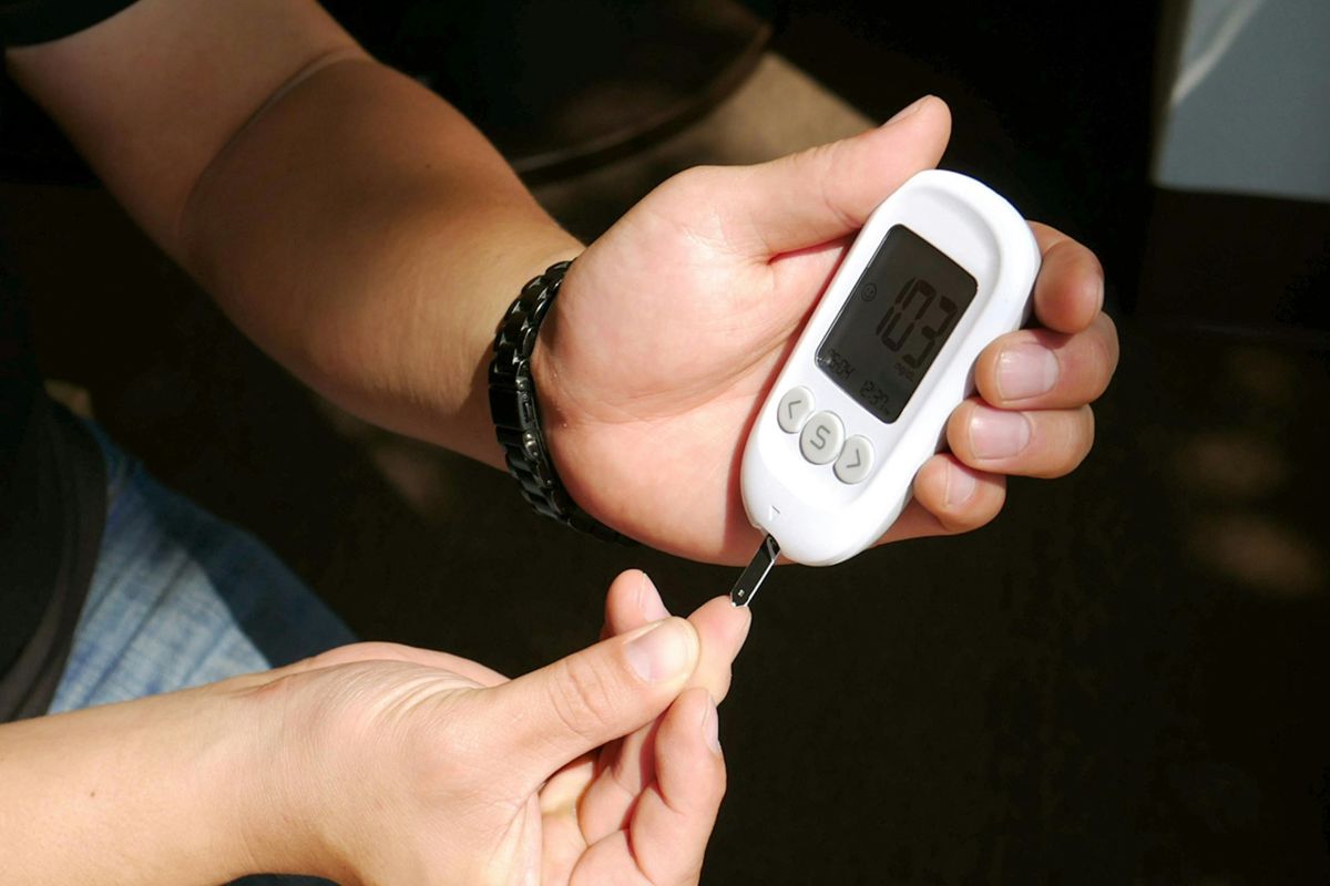 Bodo sladkorni bolniki ostali brez medicinskih pripomočkov? ZZZS odgovarja