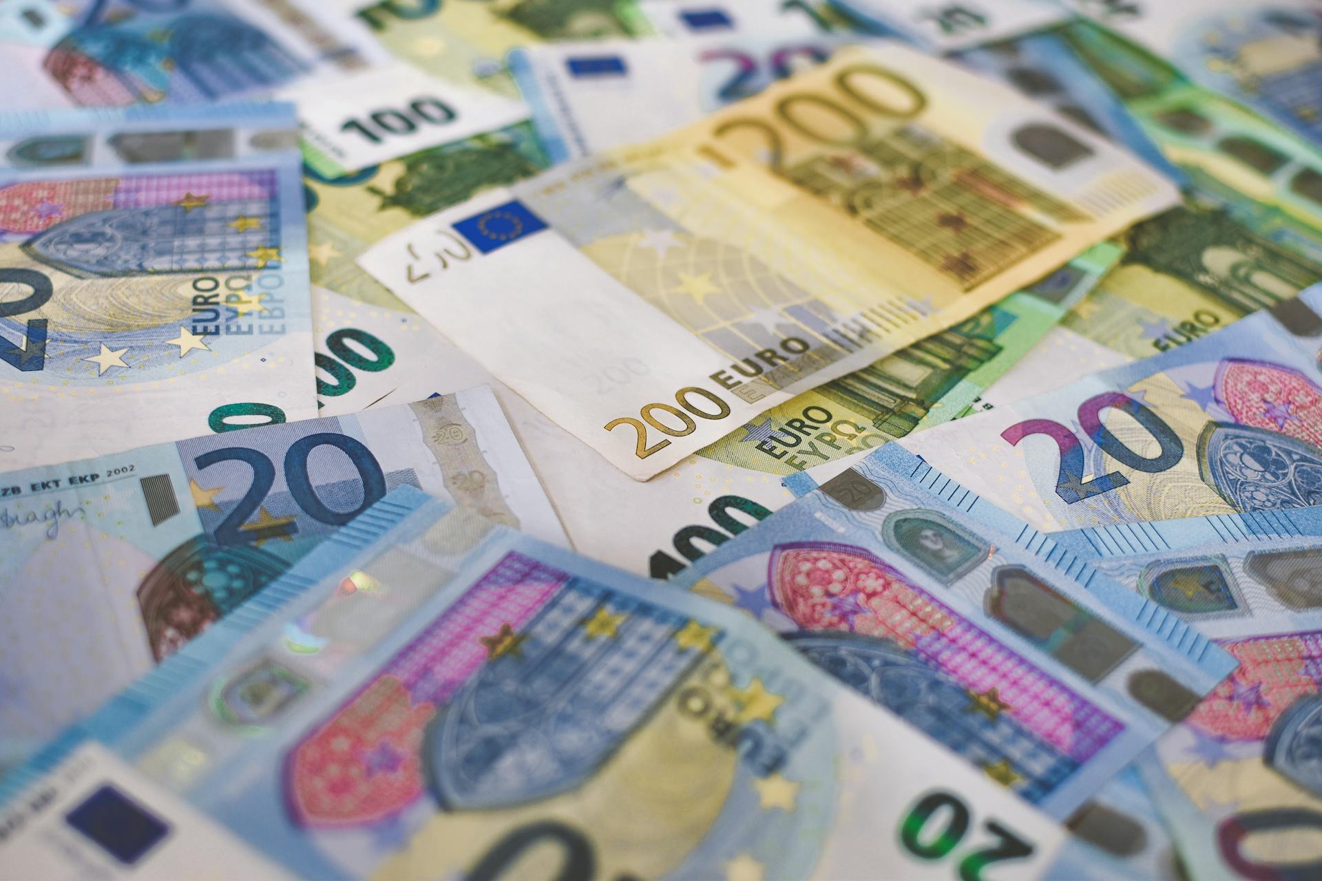 Borzen proti znanemu poslovnežu sprožil izvršbo zaradi milijonskega dolga