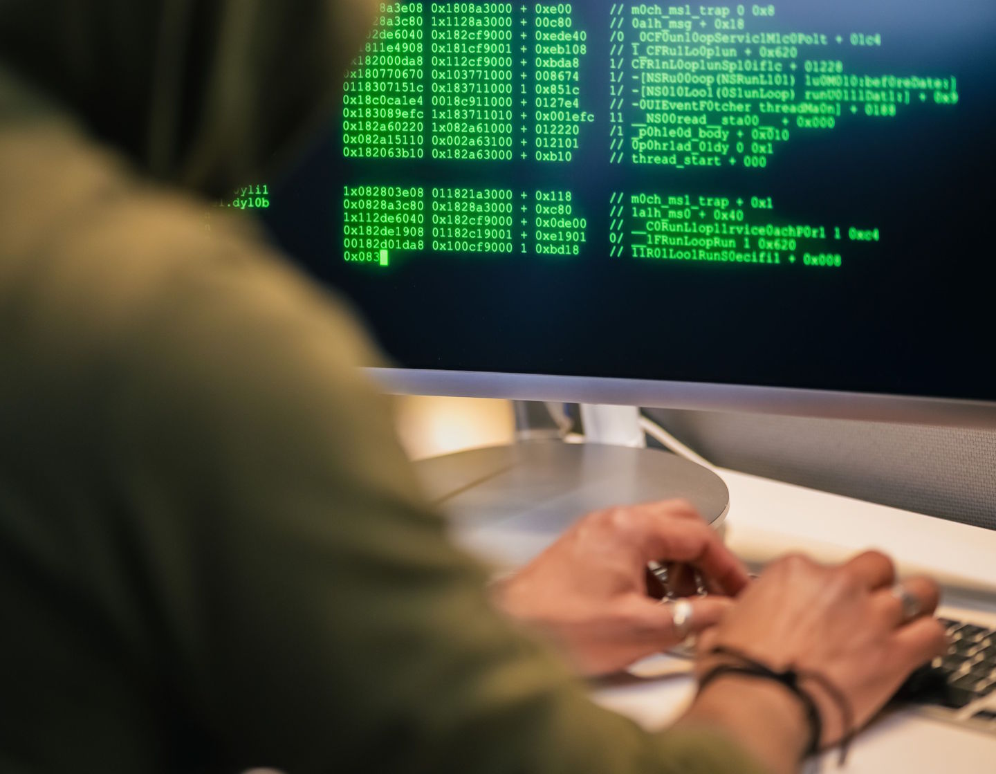 Vladni portal zlorabili nepridipravi, hitro lahko postanete žrtev