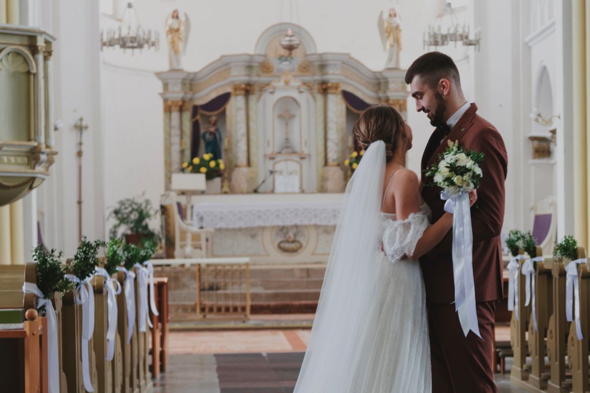 Se bo tudi v Sloveniji kmalu možno poročiti civilno in cerkveno naenkrat?