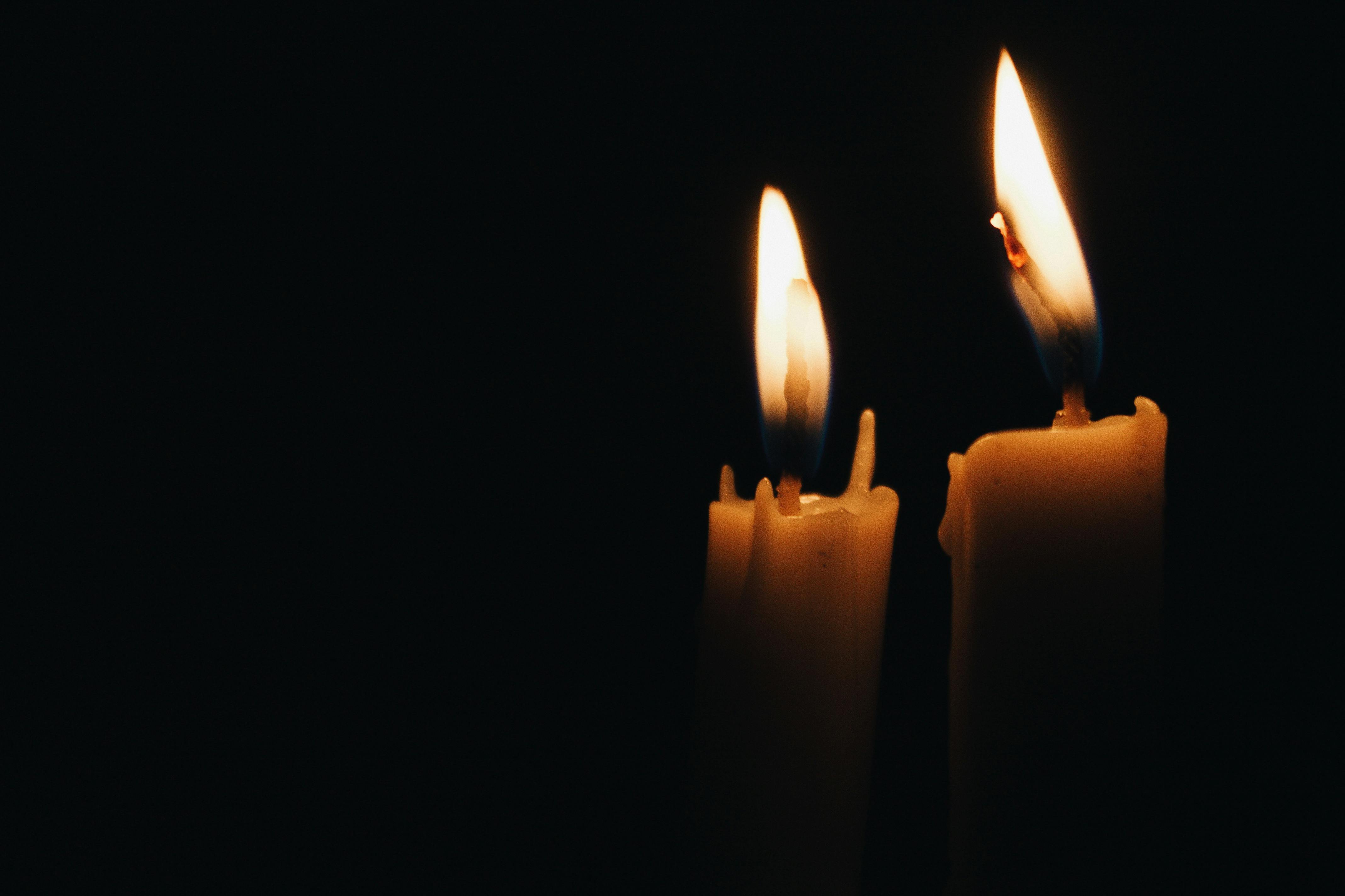 Umrl je literarni velikan, ki je ustvaril Harryja Palmerja