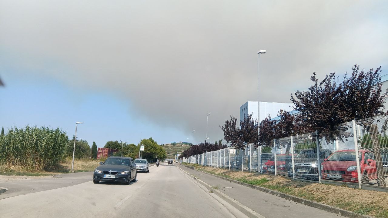 Zaradi požara na Primorskem aktiviran državni načrt za požare v naravnem okolju