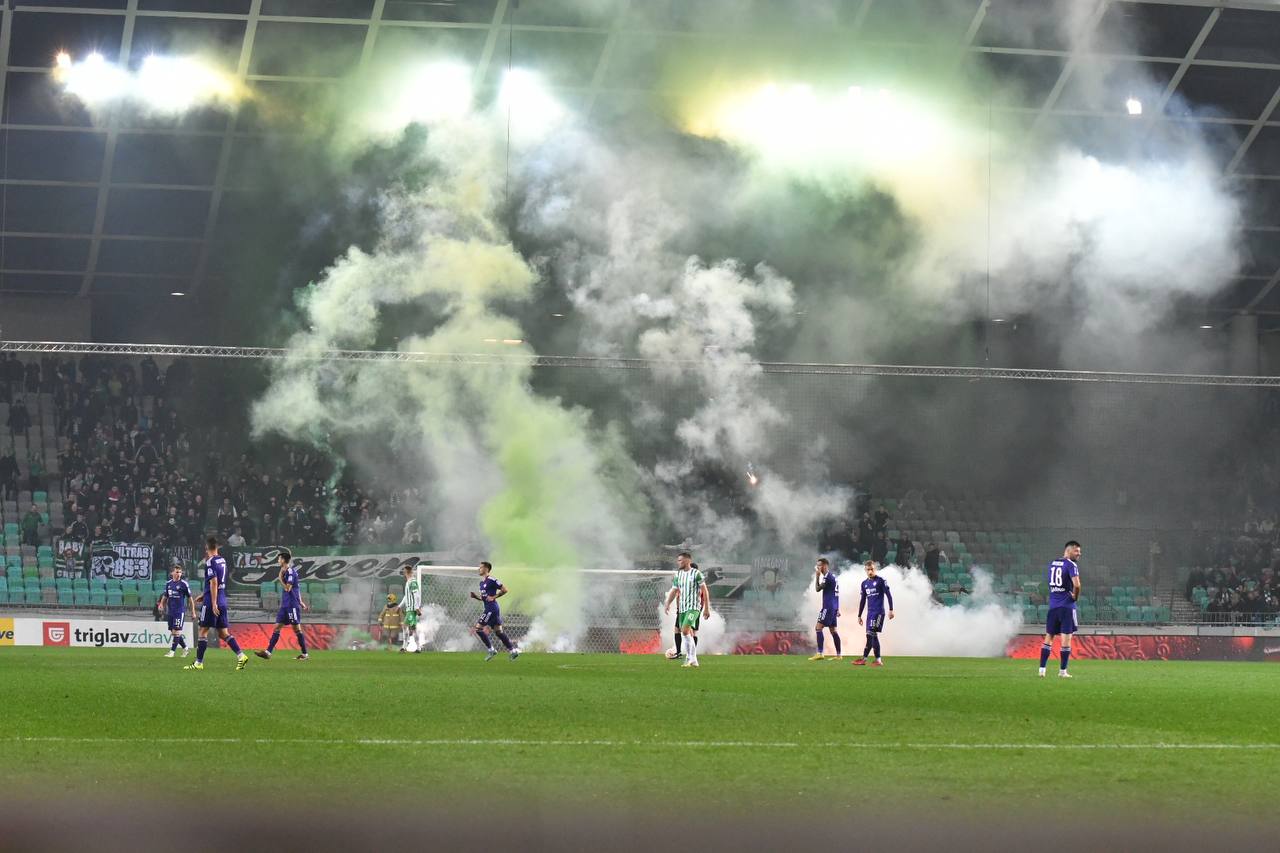 Takšne kazni sta prejela Maribor in Olimpija po derbiju