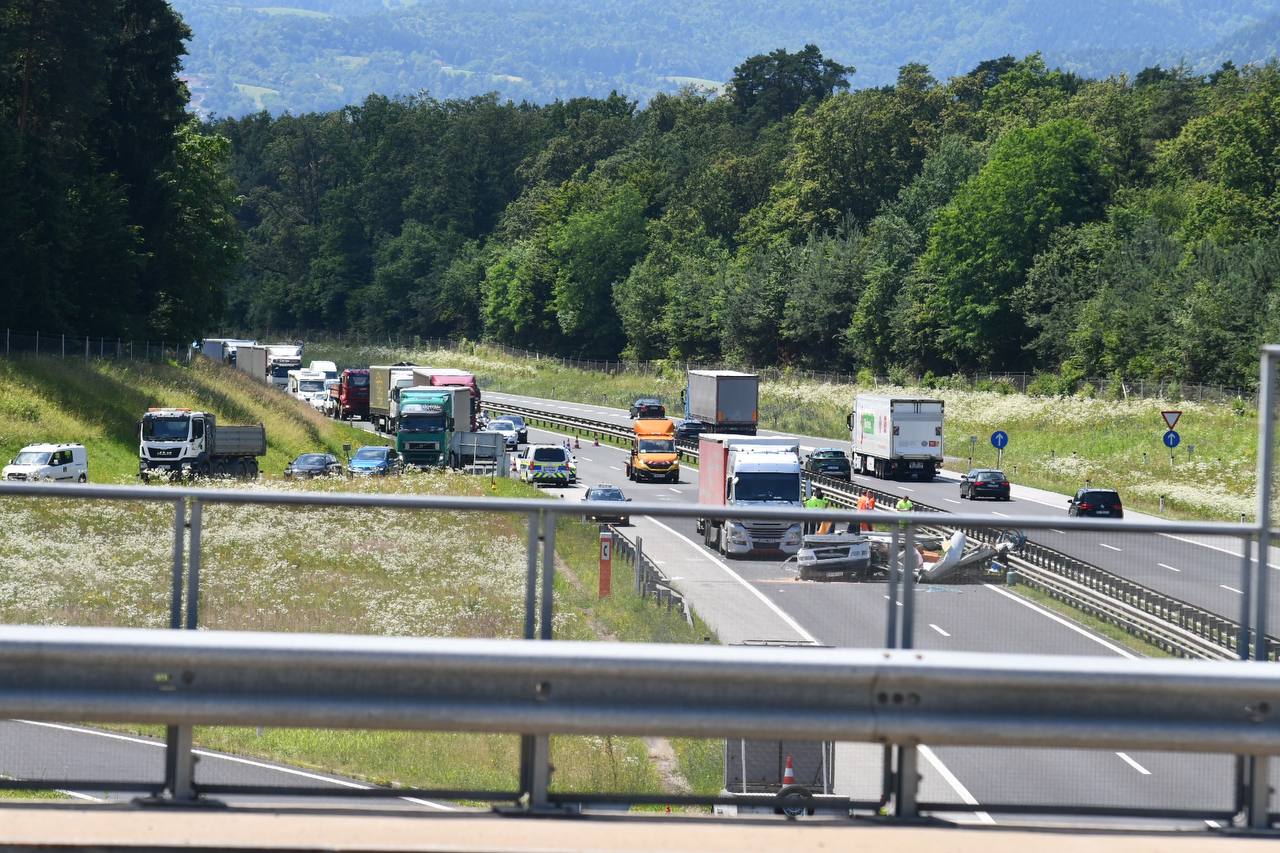 Štajerska avtocesta pri izvozu Maribor &#8211; center proti Avstriji spet prevozna