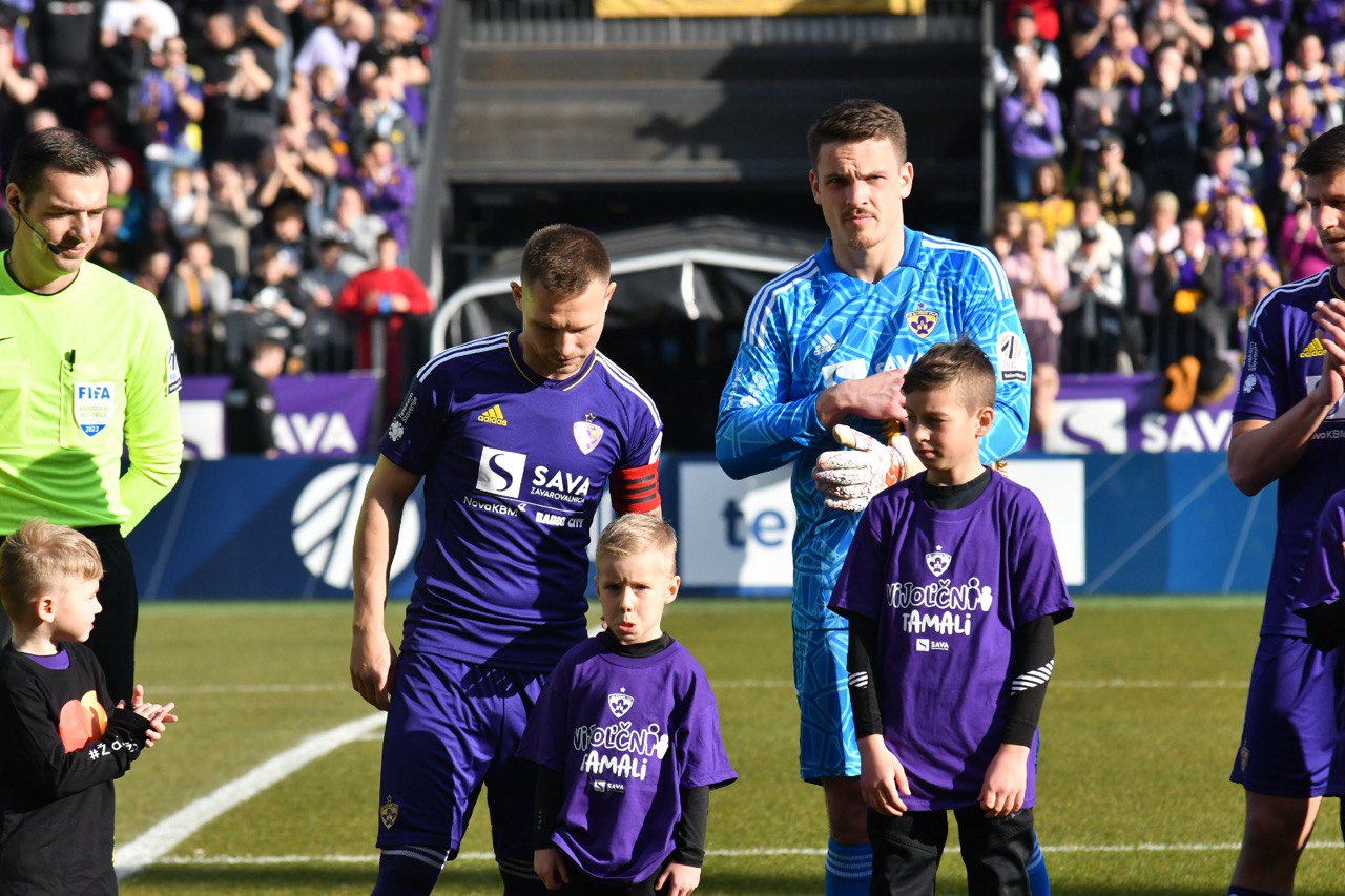 Pomemben član začetne enajsterice ostaja v Ljudskem vrtu