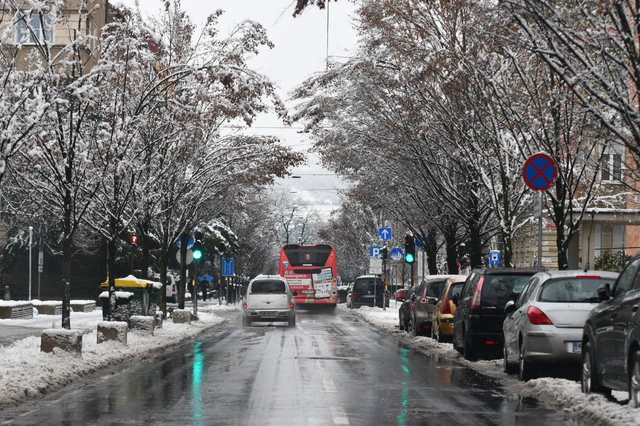 Prihaja nova pošiljka snega, koliko ga lahko pričakujemo?