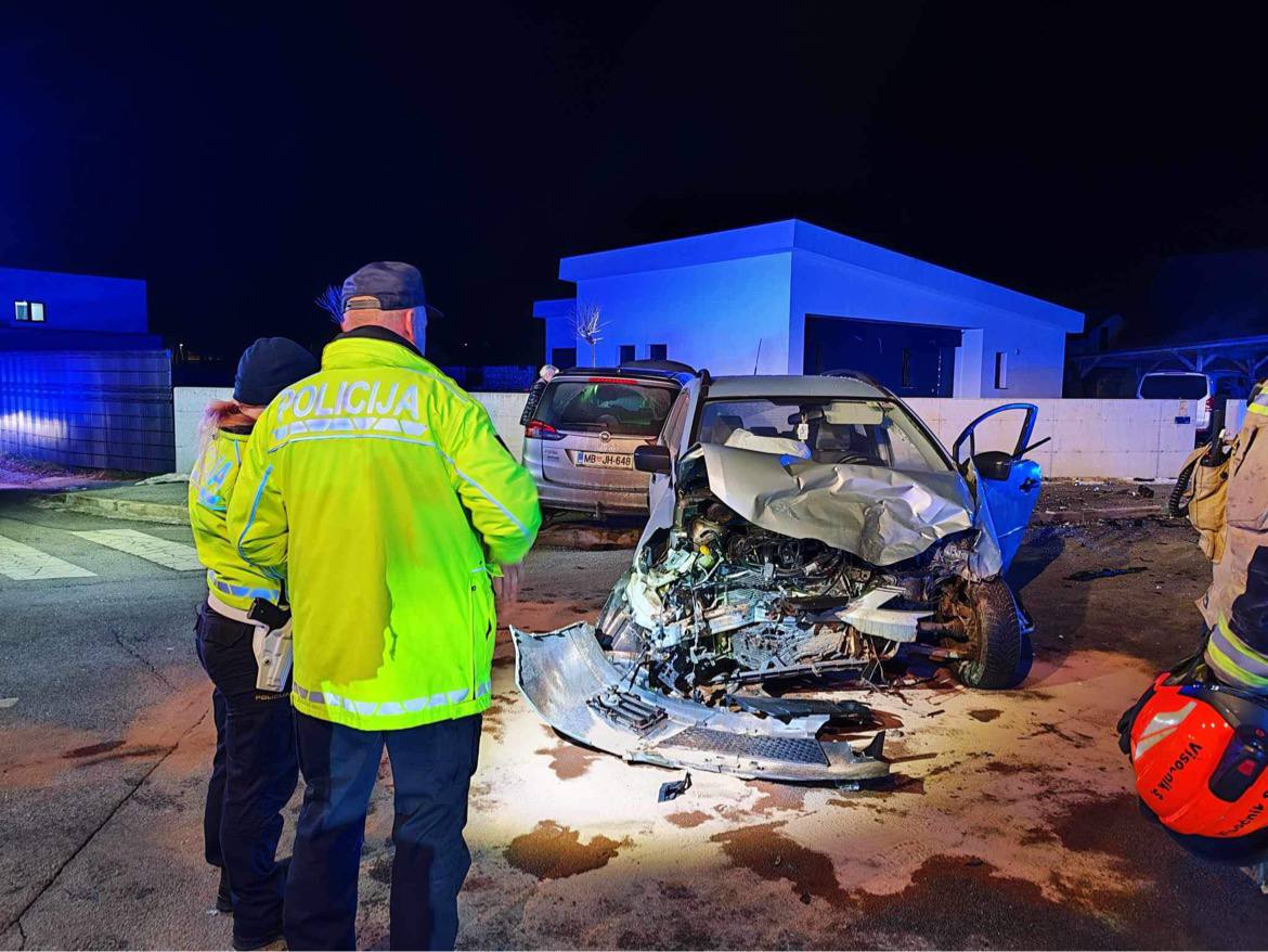 Nesreča v Miklavžu: En voznik pijan, drugi brez vozniške
