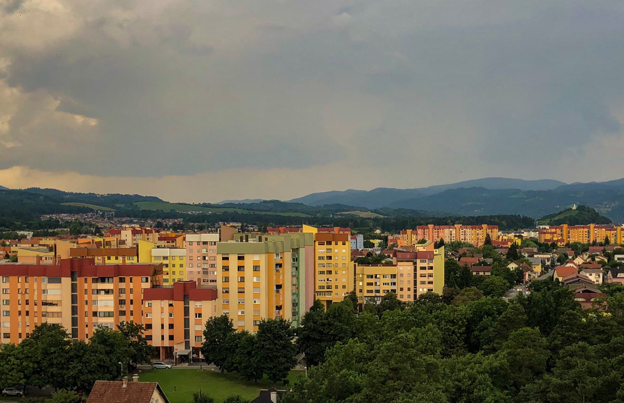 Pismo bralke ministru za delo: Prosim, uvedite predmet Logika