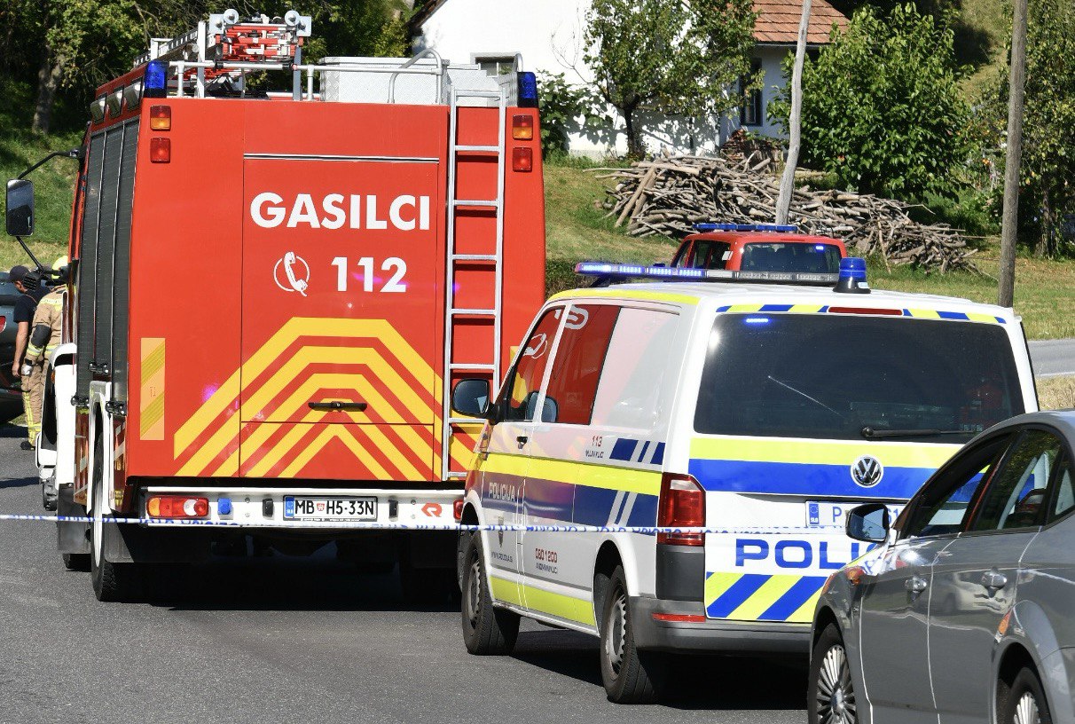 Grozljivo, na Gorenjskem tovornjak zbil otroka