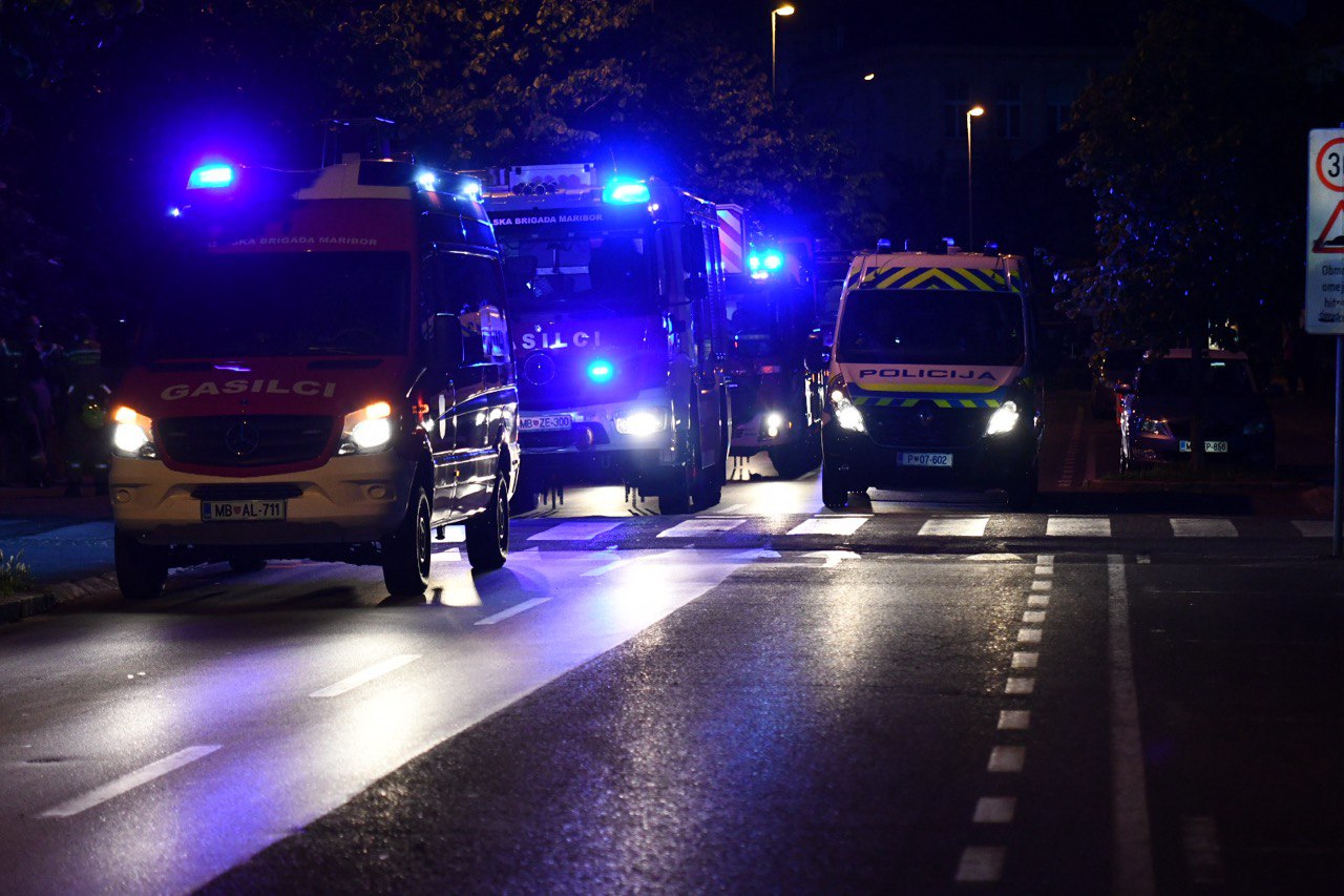 Vožnja pod vplivom alkohola se je najprej končala v jarku, nato v UKC Maribor in z izgubo 'vozniške'