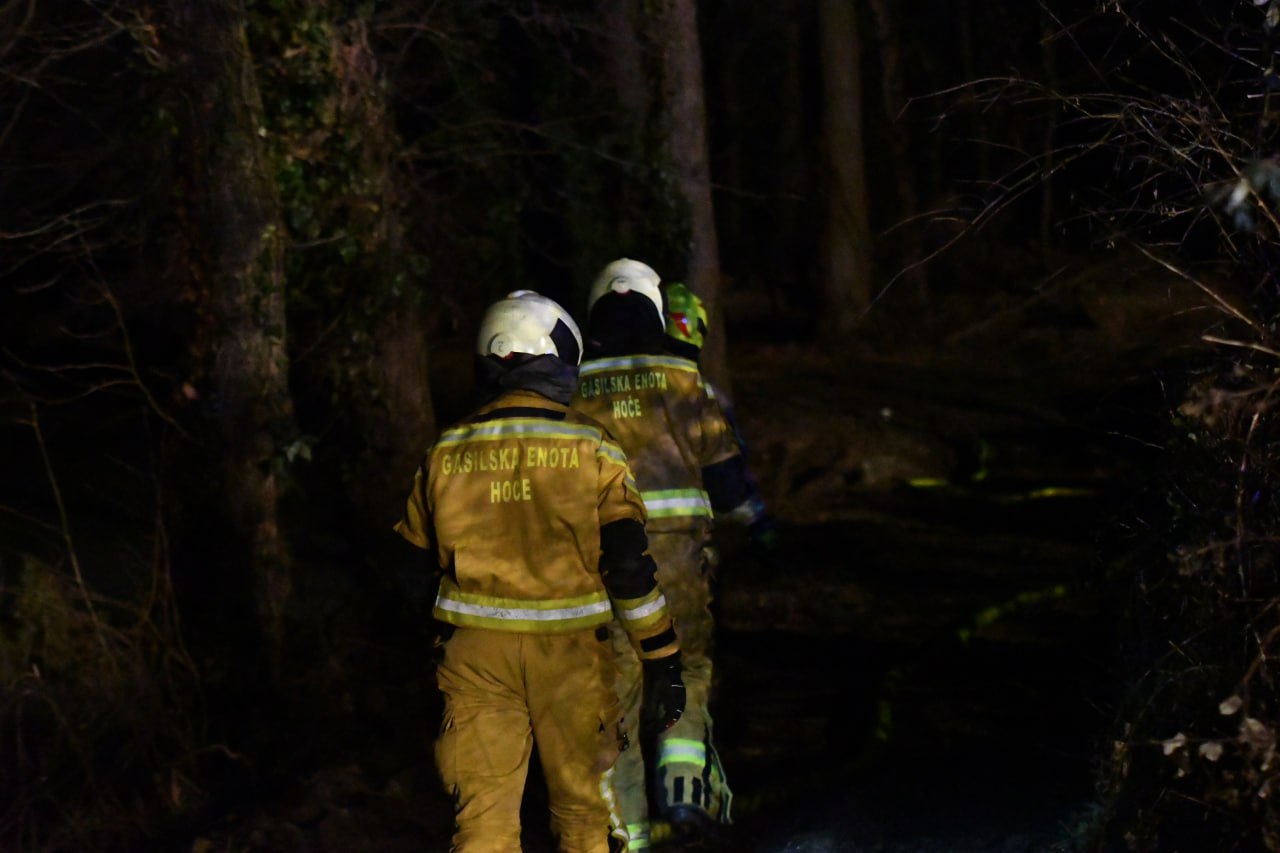 Gasilci zaradi stavke prekinili redno delo: Kaj to pomeni v praksi?