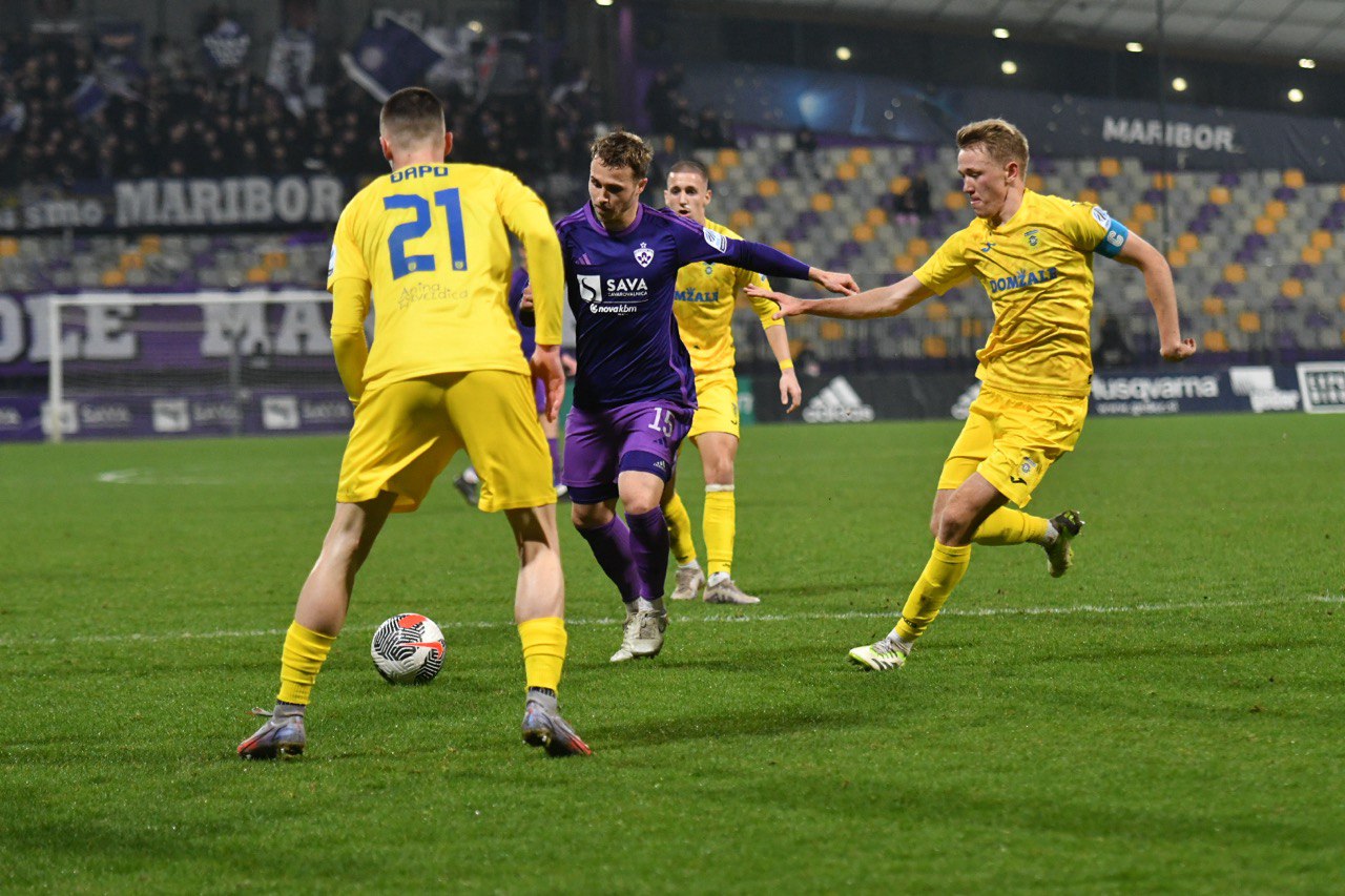 Maribor zapravil prednost in odnesel le točko iz Domžal