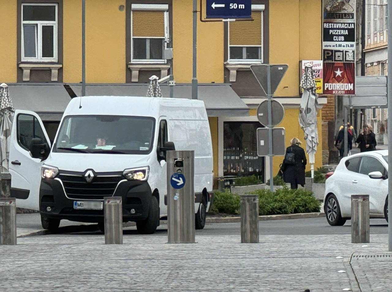 Pajek v Mariboru po novem ne prizanaša niti avtobusom in tovornim vozilom