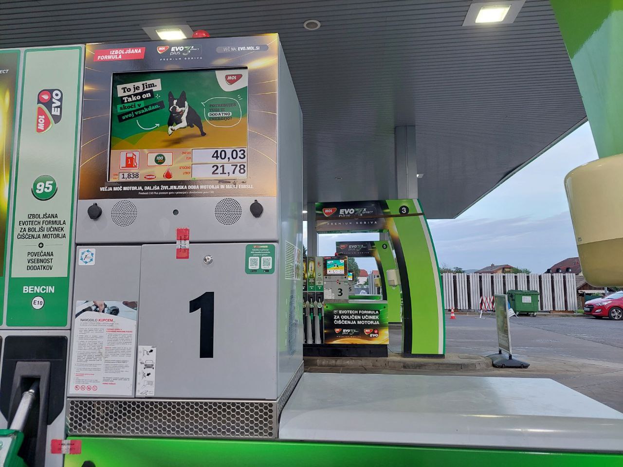 V veljavni nove cene: Toliko od danes stane bencin in dizl