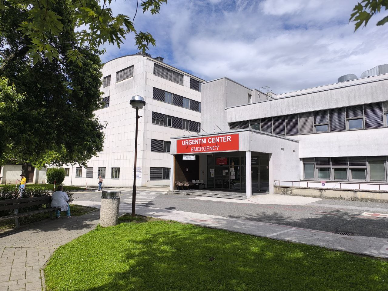 UKC Maribor z milijonsko izgubo, nato pa presenetljiv obrat