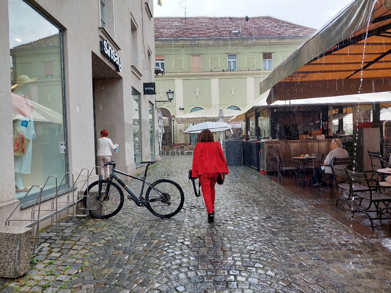 Meteorologi: V prihodnjem tednu prihaja nova pošiljka padavin in od torka naprej ...