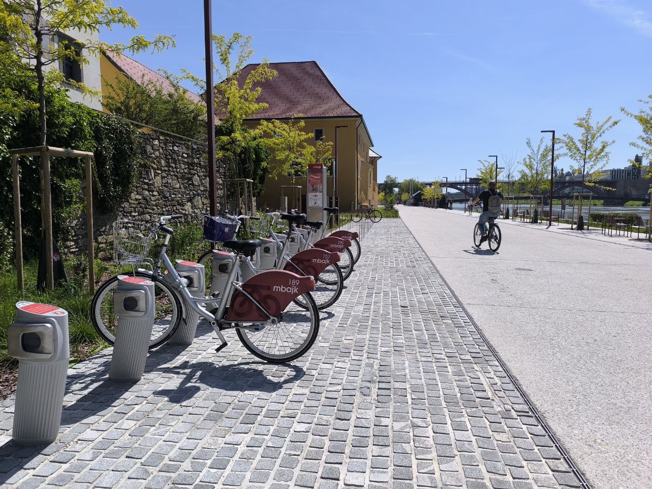 Pripravlja se velik podnebni dogodek, bo letošnje poletje pri nas rekordno toplo?