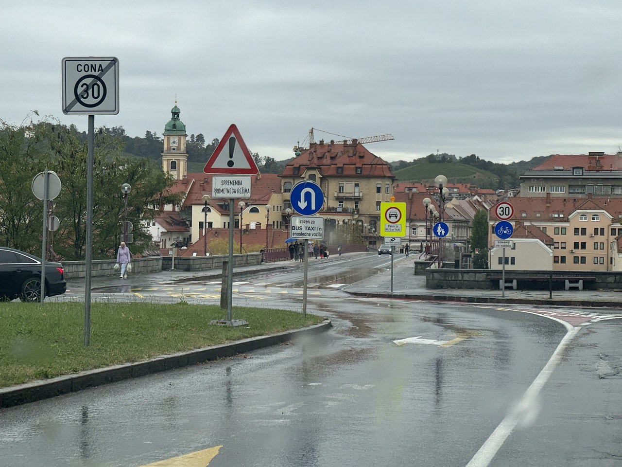 Odločitev je padla: Glavni most za avtomobilski promet ostaja zaprt vsaj še mesec dni