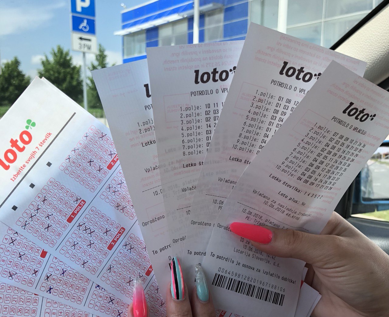 Stanovanje, renta ali počitnice? Novoletni Loto ne bo poklanjal samo denarja