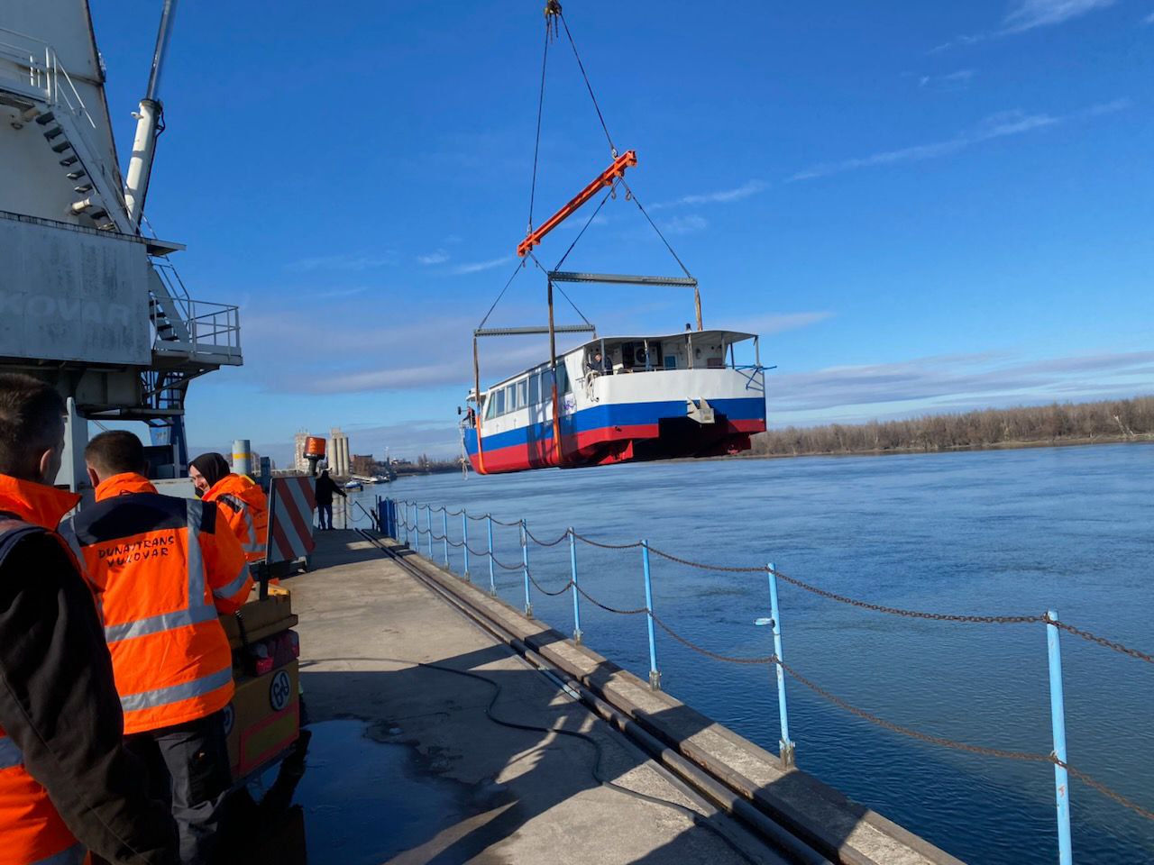 FOTO: Dravska vila varno prispela v Beograd, Mariborčane ob obisku čaka posebna ugodnost