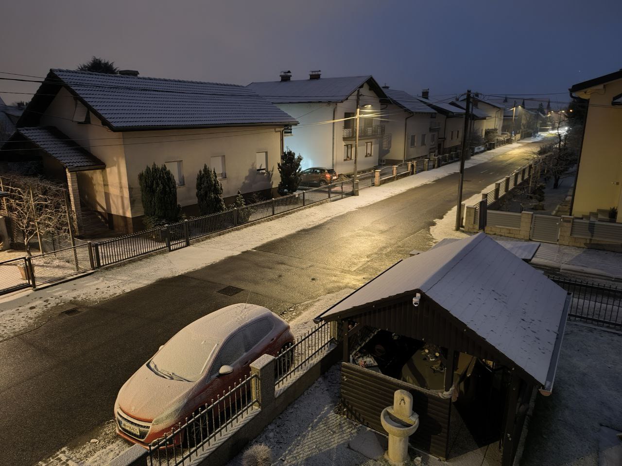 Prijetno presenečenje za ljubitelje snega: Končno smo ga dočakali tudi v Mariboru