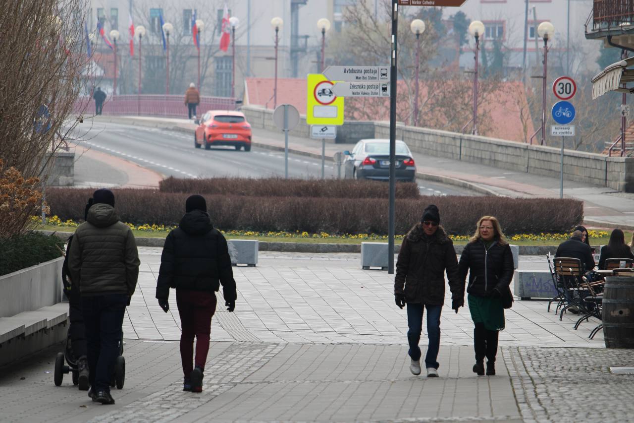 Meteorologi: V tem primeru je velika verjetnost, da dobimo nekaj snega tudi po nižinah