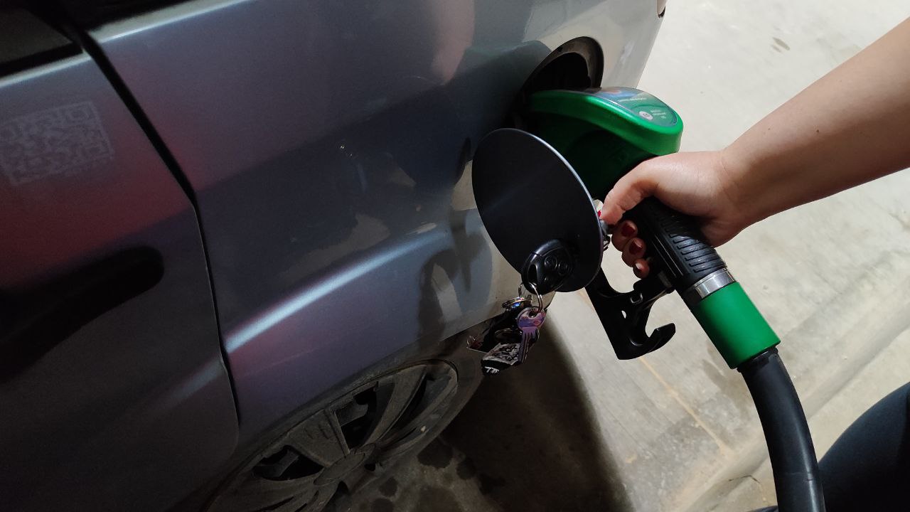 Ta napaka pri točenju lahko uniči vaš motor, a jo vseeno počne veliko Slovencev