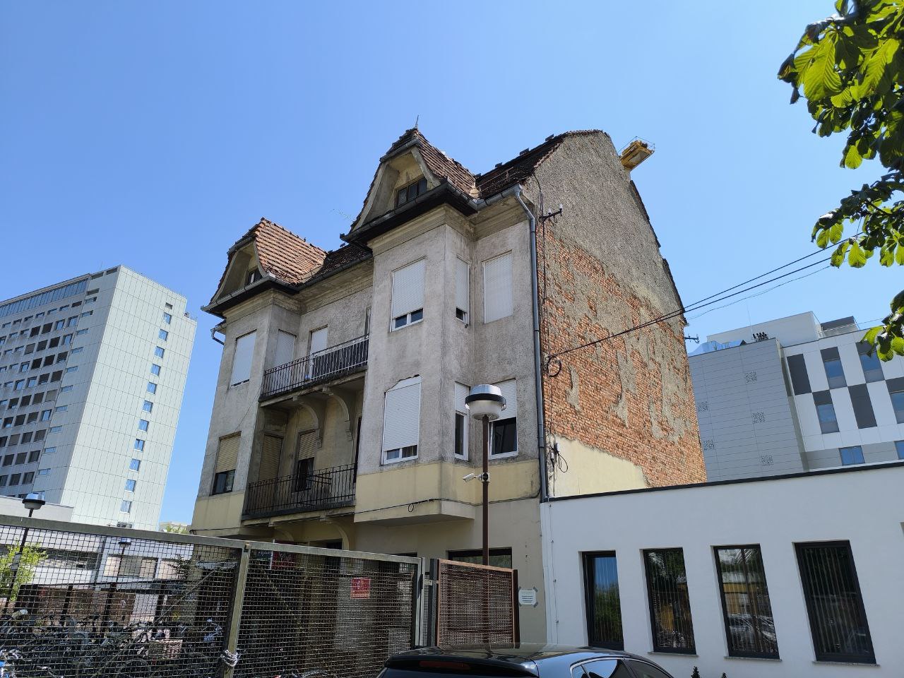 Zakaj stanovalci Masarykove 18 že dve leti čakajo na obljubljeni odkup?