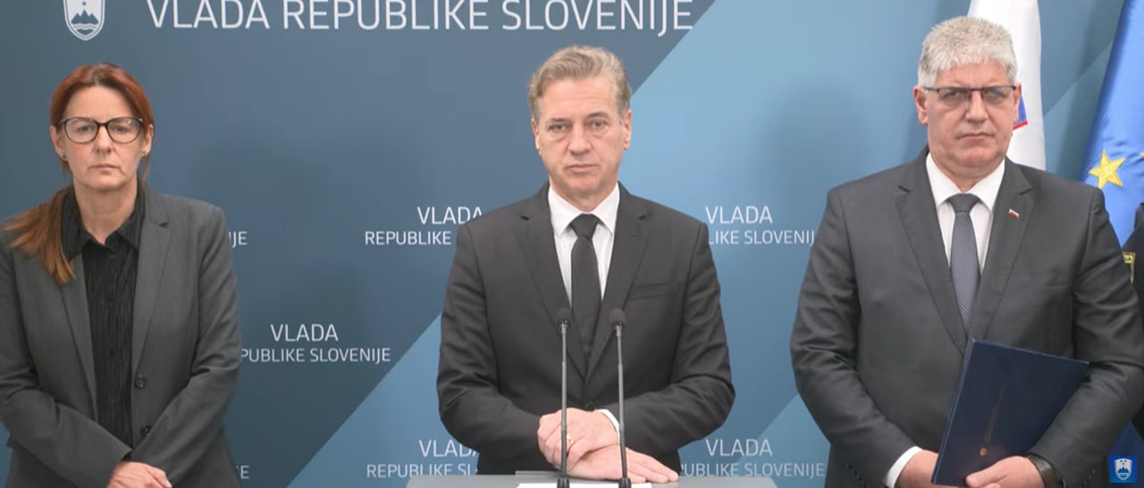 Poklukar in Katičeva odstopila, Golob: "To se ne bi smelo zgoditi"