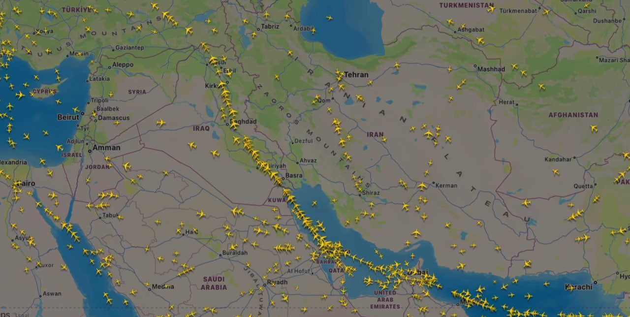 Srhljivo: Poglejte, kako je danes videti nebo nad Iranom (VIDEO)