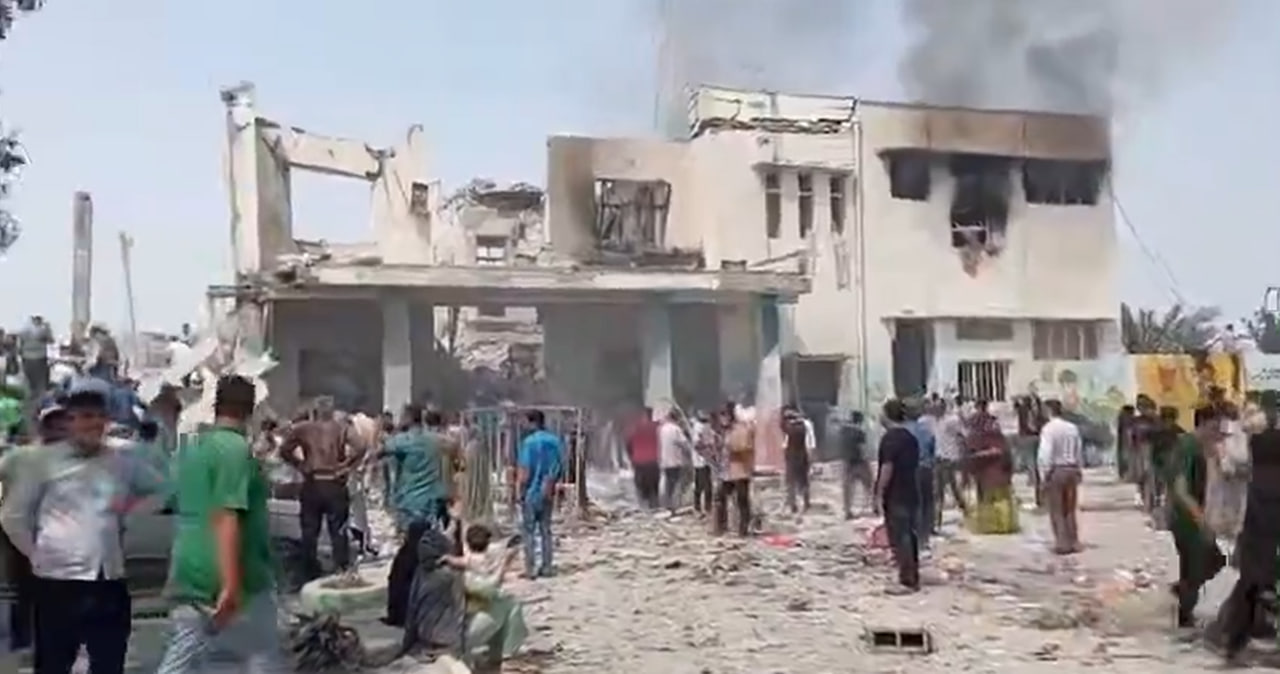 Rakete naj bi zadele dekliško šolo, ubitih veliko šolark (VIDEO)