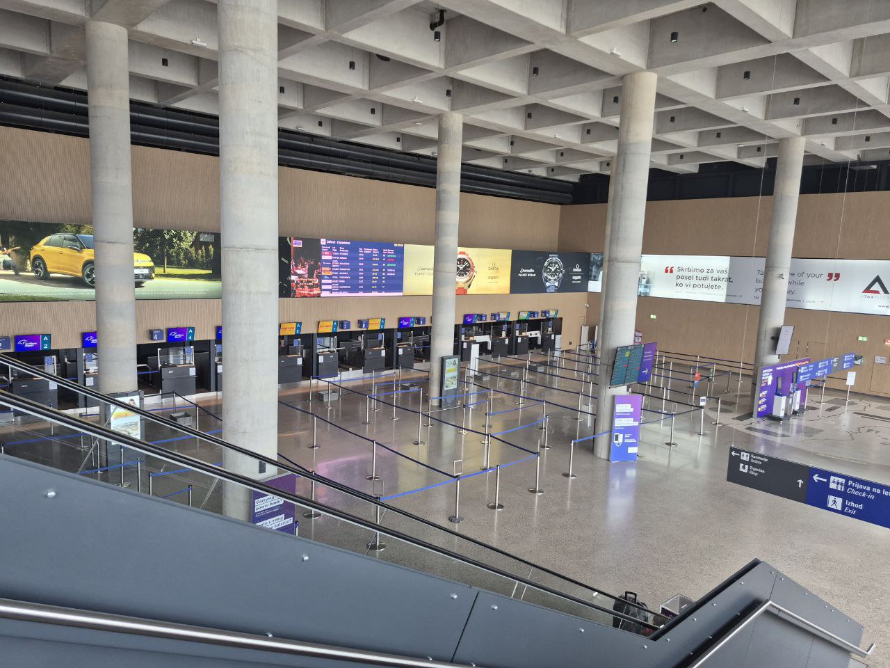 Večino Slovencev uspeli spraviti domov: "Za zdaj ni nihče v resni življenjski nevarnosti"