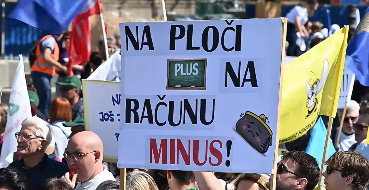 "Moja pokojnina je drobiž": Hrvatom je dovolj, zahtevajo višje plače in pokojnine ter nižje cene