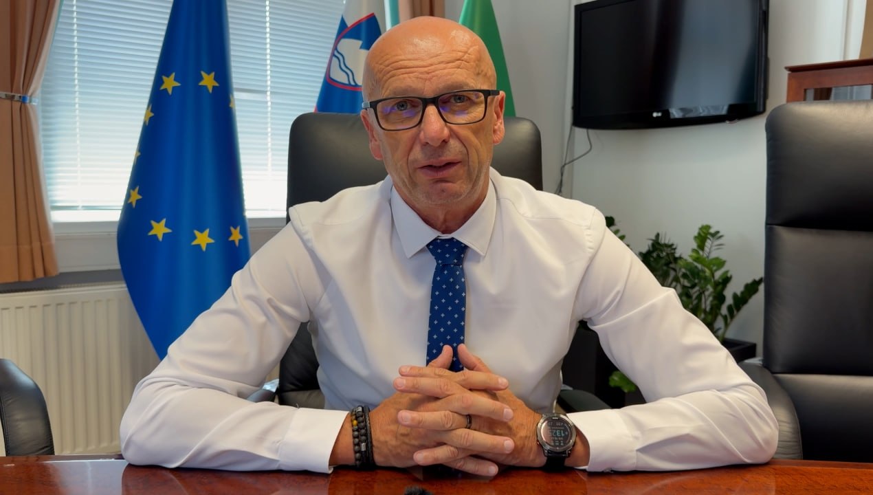 Krški župan Janez Kerin razkril največje uspehe mandata, a priznal tudi zamude pri romski problematiki